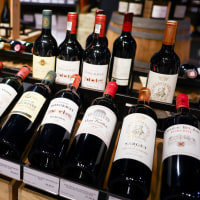 Trump Threatens 200% Tariffs On EU Wine And Champagne Exports