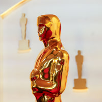 An Oscar statue on the red carpet in 2024.