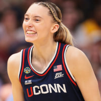 Paige Bueckers #5 of the UConn Huskies.