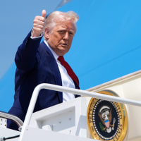 Donald Trump politics political politician thumbs up af1 air force one