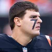 Cincinnati Bengals defensive end Trey Hendrickson (91) looks on before the NFL game between the Cincinnati Bengals and the Denver Broncos at Paycor Stadium in Cincinnati on Saturday, Dec. 28, 2024.