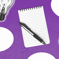 Light bulbs, note pads and pens, and speech bubbles repeated in a pattern against a purple background.
