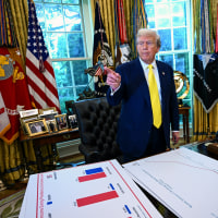 US-POLITICS-ECONOMY-TRUMP