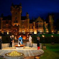 Gabby Windey, Lord Ivar Mountbatten, Alan Cumming, Dylan Efron, and Dolores Catania in season 3 of "The Traitors."