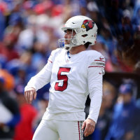 ORCHARD PARK, NEW YORK - SEPTEMBER 08: Matt Prater #5 of the Arizona Cardinals kicks a field goal during the second quarter against the Buffalo Bills at Highmark Stadium on September 08, 2024 in Orchard Park, New York. (Photo by Bryan Bennett/Getty Images)