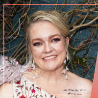 Colleen Hoover / "Woman Down" book cover