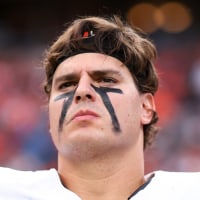 DENVER, COLORADO - SEPTEMBER 29: Trey Hendrickson #91 of the Cincinnati Bengals stands on the sideline during the national anthem prior to the game against the Denver Broncos at Empower Field at Mile High on September 29, 2025 in Denver, Colorado. (Photo by Brooke Sutton/Getty Images)