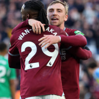 LONDON, ENGLAND - NOVEMBER 02: Jarrod Bowen and Aaron Wan-Bissaka of West Ham United celebrate their team's second goal, an own-goal scored by Sven Botman of Newcastle United (not pictured) during the Premier League match between West Ham United and Newcastle United at London Stadium on November 02, 2025 in London, England. (Photo by West Ham United FC/West Ham United FC via Getty Images)