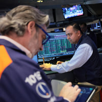 Image: Dow Futures Rise As A Peace Plan Is Delivered To Iran