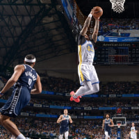 The Golden State Warriors were able to claw back against the Dallas Mavericks to force OT and get the final say on Peacock NBA Monday.