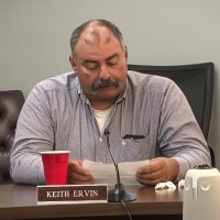 Keith Ervin gives a statement during the Washington County Schools Board of Education Emergency Meeting on April 8, 2026.