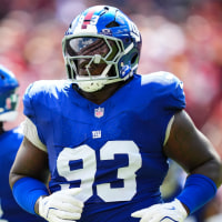 LANDOVER, MD - SEPTEMBER 07: Rakeem Nuñez-Roches Sr. #93 of the New York Giants runs across the field during an NFL football game against the Washington Commanders at Northwest Stadium on September 7, 2025 in Landover, Maryland. (Photo by Cooper Neill/Getty Images)