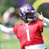 EAGAN, MINNESOTA - AUGUST 01: Kyler Murray #1 of the Minnesota Vikings participates in a drill during Training Camp at Twin Cities Orthopedics Performance Center on August 01, 2026 in Eagan, Minnesota. (Photo by David Berding/Getty Images)