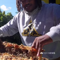How an Urban Beekeeper is Helping to Build Cleveland Community