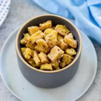 Air Fryer Salt and Pepper Tofu