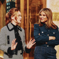 Sarah J Maas and Jenna Bush Hager