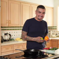 Chef Aarón Sánchez on his new series "La Comida del Barrio."