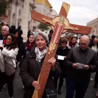 Vatican commission votes against allowing Catholic women to serve as deacons