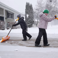  The storm caused heavy snow, sleet and a blizzard warning.
Wm. 