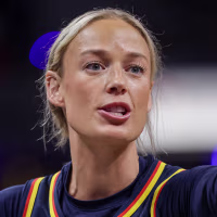 Phoenix Mercury v Indiana Fever