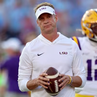 OXFORD, MISSISSIPPI - SEPTEMBER 19: Head coach Lane Kiffin of the Louisiana State Tigers takes the field before the game against the Mississippi Rebels at Vaught-Hemingway Stadium on September 19, 2026 in Oxford, Mississippi. (Photo by Justin Ford/Getty Images)