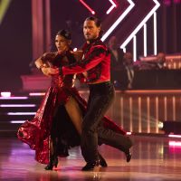 JENNA DEWAN, VALENTIN CHMERKOVSKIY