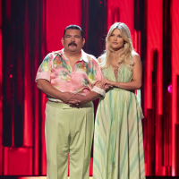 Witney Carson is fighting off rumors that she wants to be eliminated amid being pregnant with her third child.
