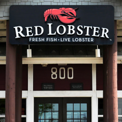 The exterior of a Red Lobster restaurant