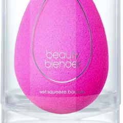 The BEAUTYBLENDER Original Pink Blender Makeup Sponge for blending liquid Foundations, Powders and Creams. Flawless, Professional Streak Free Application Blend, Vegan, Cruelty Free and Made in the USA