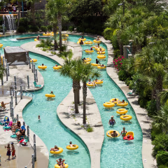 Sand Dunes Resort and Suites
