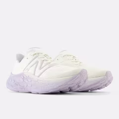 New Balance Women’s Fresh Foam X More v4