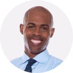 Dr. Ian Smith