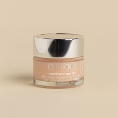 Clinique Moisture Surge 100H Auto-Replenishing Hydrator Gel Moisturizer