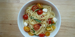 Fresh tomato pasta