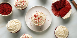 red velvet cupcakes