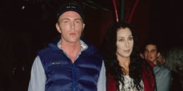 Cher y su hijo Elijah Blue en California en 2001