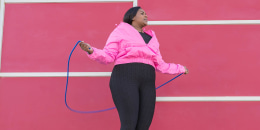 woman skipping rope