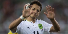 El portero chileno recordó la goleada que le propinaron a la Selección de México en la edición del Centenario y las palabras de Javier Hernández.