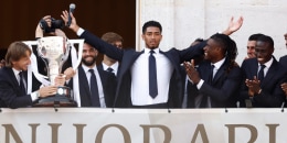 La capital española se vistió de blanco con el festejo del título 36 de la historia del Real Madrid y sus jugadores se enfocan en la disputa de la “Orejona”.