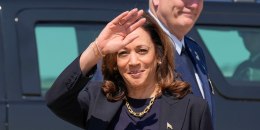 Vice President Kamala Harris waving to media members as she arrives at Pittsburgh International Airport, in Coraopolis, Pa. on. Thursday, Sept. 5, 2024. 