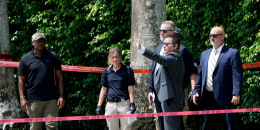 Agentes en el Trump International Golf Club, el 16 de septiembre de 2024, en West Palm Beach, Florida.