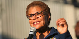 Immigration Raids Los Angeles la mayor karen bass