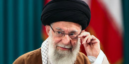 TOPSHOT-IRAN-POLITICS-PARLIAMENT-VOTE