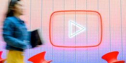 US-INTERNET-TELEVISION-COMPUTERS-YOUTUBE