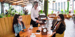 NMACEDONIA-HEALTH-VIRUS-RESTAURANT