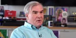 Syracuse Professor Bob Thompson.
