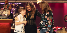 Remi Blackstock, Kelly Clarkson, River Blackstock on the final episode of "The Kelly Clarkson Show."