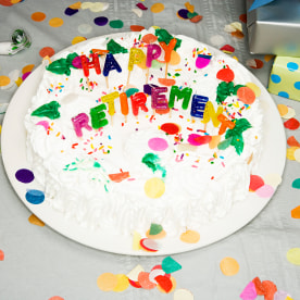 Happy retirement cake