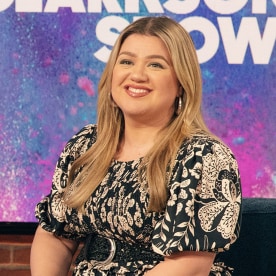 Kelly Clarkson on her talk show on March 28, 2023.