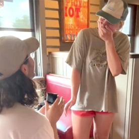 Couples are getting engaged at Chili’s for a very valid reason